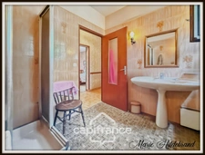 Maison de Caractère – 290 m², 8 Chambres, Jardin 7500 m², Vue Imprenable