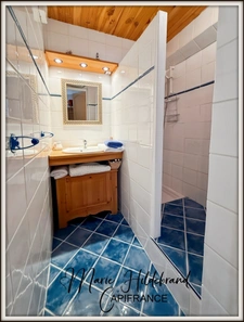 Renovated 185m² house + 1000m² garden + independent 2-room apartment + swimming pool – Valence-d'Agen