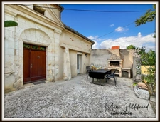 Maison 3 chambres - 200m² habitable - jardin - dépendances