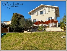 Renovated 185m² house + 1000m² garden + independent 2-room apartment + swimming pool – Valence-d'Agen