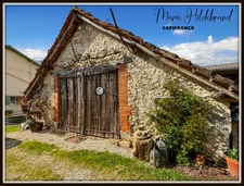 Character house + swimming pool + panoramic view + outbuildings – potential for a gîte – Tarn-et-Garonne (82)