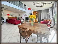 Luxury property in the countryside – Elegance and space in the countryside – 390 m² of living space – agricultural land