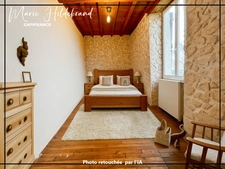 Maison en pierre familiale de 245m² - jardin de + de 1600m² - 4 chambres