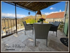 Character house + swimming pool + panoramic view + outbuildings – potential for a gîte – Tarn-et-Garonne (82)