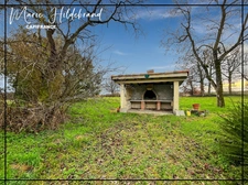 Maison en pierre familiale de 245m² - jardin de + de 1600m² - 4 chambres