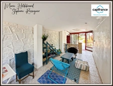 Character property with 5,500 m² of grounds, swimming pool, 7 bedrooms and separate living area