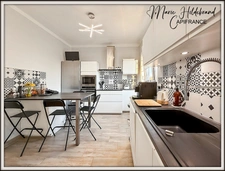 Renovated 185m² house + 1000m² garden + independent 2-room apartment + swimming pool – Valence-d'Agen