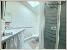 Maison en pierre de plus de 220m² - 5 chambres - jardin, piscine, dépendances - 3600m²