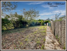 House with garden, not overlooked – village center – 2 bedrooms + office