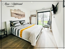 Maison contemporaine de 165m² - 3 chambres - 9000m² terrain