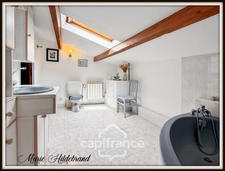 Maison de Caractère – 290 m², 8 Chambres, Jardin 7500 m², Vue Imprenable
