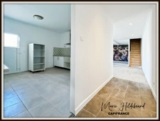 115m² HOUSE COMPLETELY RENOVATED WITH COURTYARD & PARKING – IN THE HEART OF LAMAGISTÈRE