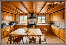 Propriété de charme 250m² habitable, avec piscine, 3 hectares de terrain et potentiel d'activité touristique