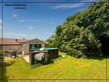 Family bungalow with heated veranda and swimming pool – 4 bedrooms + office – sought-after area of Bon-Encontre