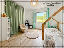 Ensemble de 2 Maisons - 8 pièces - 1hectare de terrain - à 5mn de Valence