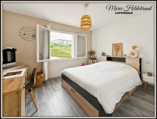 Maison 4 chambres- 130m² avec jardin, piscine et garage