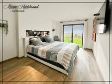 Maison contemporaine – Vue dominante, 9 000 m², piscine – Sans travaux