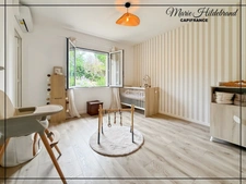 Ensemble de 2 Maisons - 8 pièces - 1hectare de terrain - à 5mn de Valence