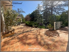 House of 185m² - 3 bedrooms - swimming pool - garden of over 4000m²