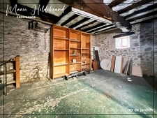 Maison en pierre familiale de 245m² - jardin de + de 1600m² - 4 chambres