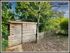 House with garden, not overlooked – village center – 2 bedrooms + office