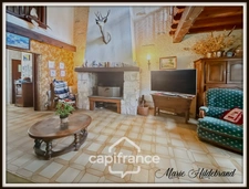 Maison de Caractère – 290 m², 8 Chambres, Jardin 7500 m², Vue Imprenable