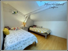 Stone house of over 210m² - 5 bedrooms - garden, swimming pool, outbuildings - 3600m²