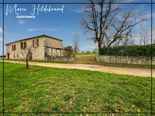 Maison en pierre familiale de 245m² - jardin de + de 1600m² - 4 chambres