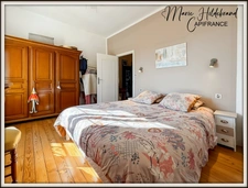 Renovated 185m² house + 1000m² garden + independent 2-room apartment + swimming pool – Valence-d'Agen