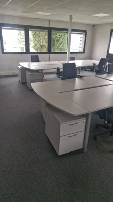 bureau commercial à vendre MEXIMIEUX (01)