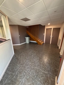 BÂTIMENT D’ACTIVITÉ INDÉPENDANT À VENDRE – 1 991 m² – TERRAIN 4 500 m² – ACCÈS A89 IMMÉDIAT – Lentilly