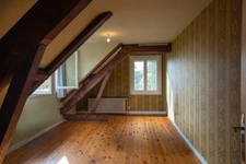 BEYNOST propriété de 223.7m2 habitable avec vue panoramique sur 1800m2 de terrain à vendre  (01)
