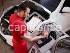 a Vendre GARAGE automobile et vente véhicule sur axe trés passant proche de BOURGOIN JALLIEU (38)