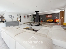 LE PERREUX SUR MARNE (94) LE PERREUX-SUR-MARNE – MAISON FAMILIALE DE 262,50 M² EN PARFAIT ETAT– 4 SUITES – JARDIN AVEC PISCINE HORS SOL – GARAGE DOUBLE