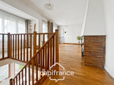 Saint-Maur-des-Fossés – Adamville, maison individuelle de plus de 110 m² – 6 pièces, 4 chambres – Jardin et garage