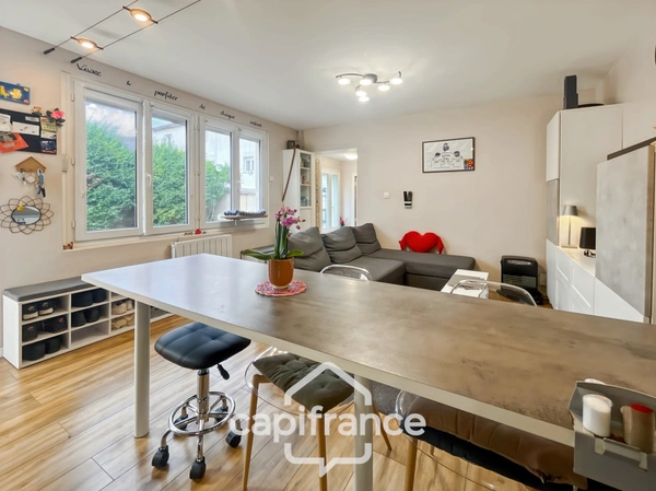 Appartement en duplex, esprit maison, à vendre 4 pièces PONTAULT COMBAULT (77)