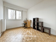 Chennevières-sur-Marne – Appartement familial 85 m² – 3 chambres – 2 terrasses – Dernier étage- au calme