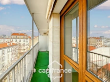 VINCENNES, Boulevard de la Libération,  5 pièces de 102 m² avec balcon, stationnement et cave