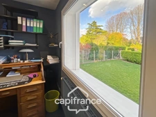 Maison familiale contemporaine,7 pièces, 215 m2, à ORMESSON SUR MARNE (94), quartier du Golf, au calme, en parfait état