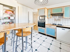 Maison familiale à Sucy-en-Brie, 5 pièces, 3 chambres, jardin, garage, au calme, quartier Fontaine de Villiers-Le Fort