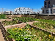 Exclusivité – Duplex en rez-de-jardin avec extérieur privatif et stationnement à Ivry-sur-Seine (94), avenue Jean-Jaurès