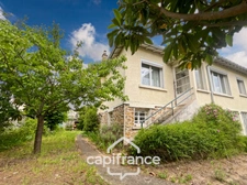 Saint-Maur-des-Fossés – Adamville, maison individuelle de plus de 110 m² – 6 pièces, 4 chambres – Jardin et garage
