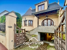 Maison familiale, à vendre 6 pièces Saint-Maur-des-Fossés (94), Avenue du Succès, au calme absolu