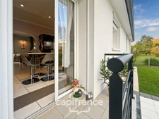 Maison familiale contemporaine,7 pièces, 215 m2, à ORMESSON SUR MARNE (94), quartier du Golf, au calme, en parfait état