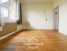 Saint-Maur-des-Fossés – Adamville, maison individuelle de plus de 110 m² – 6 pièces, 4 chambres – Jardin et garage