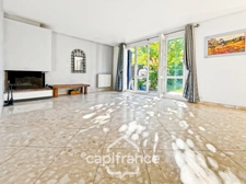 Maison familiale à Sucy-en-Brie, 5 pièces, 3 chambres, jardin, garage, au calme, quartier Fontaine de Villiers-Le Fort