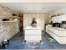 Appartement esprit maison – 164 m² – cour intérieure + box 1 voiture – rue Manessier – Nogent-sur-Marne.