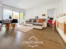 Exclusivité – Duplex en rez-de-jardin avec extérieur privatif et stationnement à Ivry-sur-Seine (94), avenue Jean-Jaurès