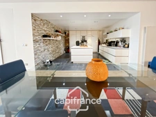 Appartement esprit maison – 164 m² – cour intérieure + box 1 voiture – rue Manessier – Nogent-sur-Marne.