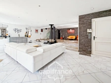 LE PERREUX SUR MARNE (94) LE PERREUX-SUR-MARNE – MAISON FAMILIALE DE 262,50 M² EN PARFAIT ETAT– 4 SUITES – JARDIN AVEC PISCINE HORS SOL – GARAGE DOUBLE